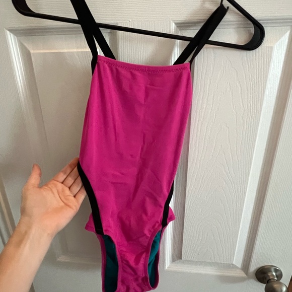 NWT Speedo Endurance Swimsuit - Picture 2 of 4